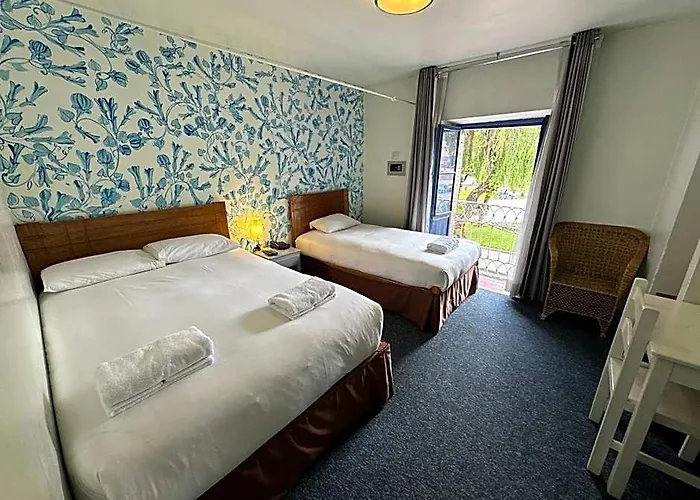 Mayor Hotel 3*